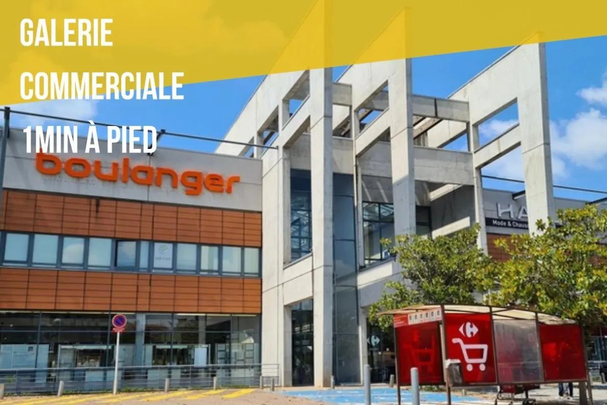Prestige Jacuzzi & Clim, Parking - Roanne Centre-Ville Lägenhet